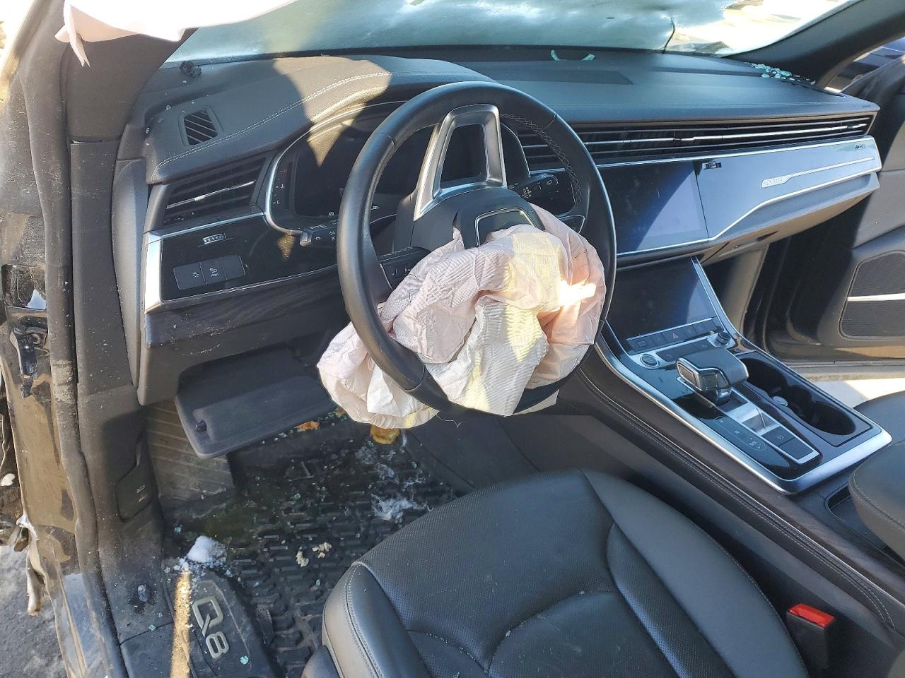 2023 Audi Q8 VIN WA1EVBF1XPD007571 photo 8