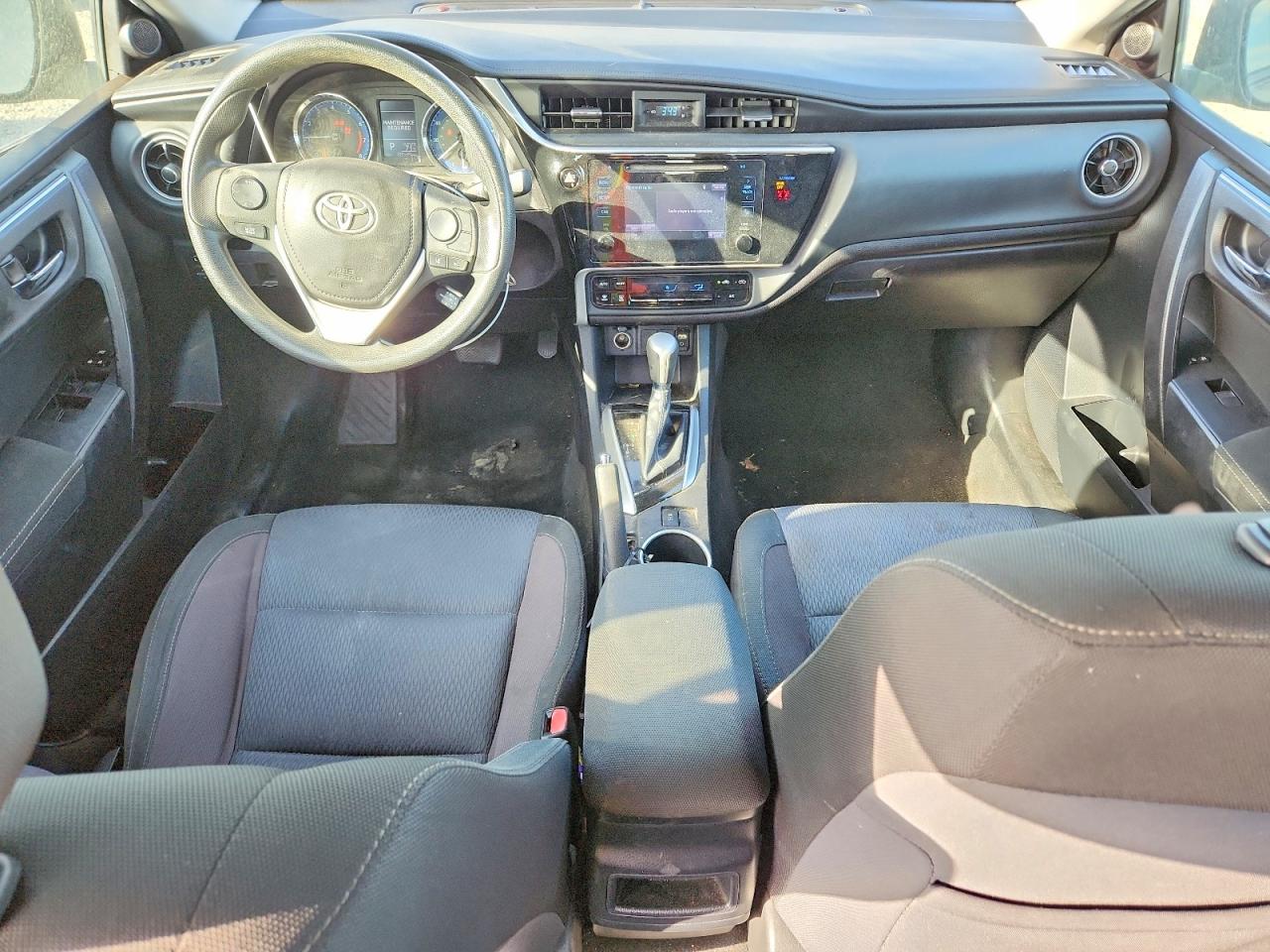 2019 Toyota Corolla VIN 2T1BURHE6KC239854 photo 8