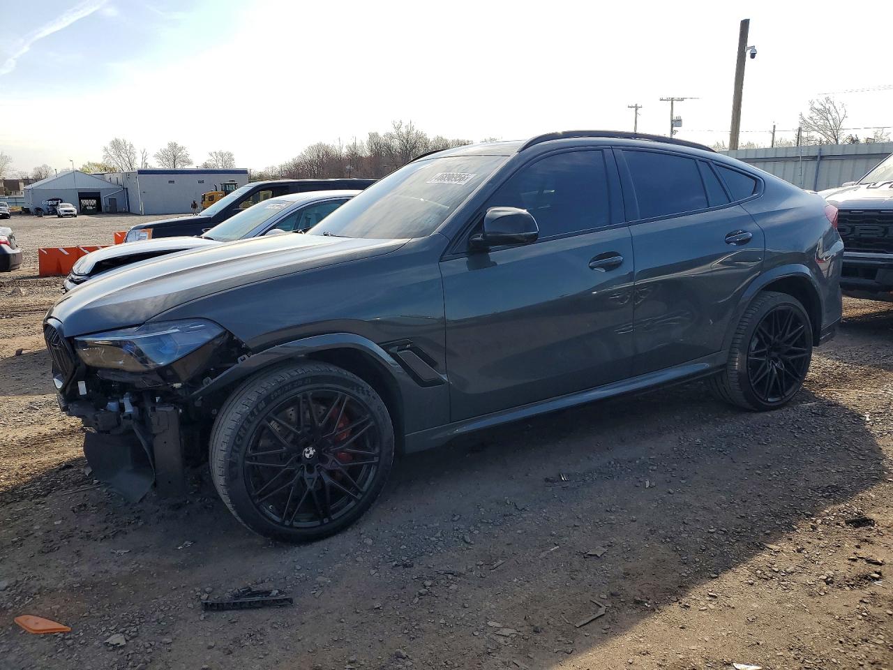2022 BMW X6 VIN 5YMCY0C02N9J90203 photo 1