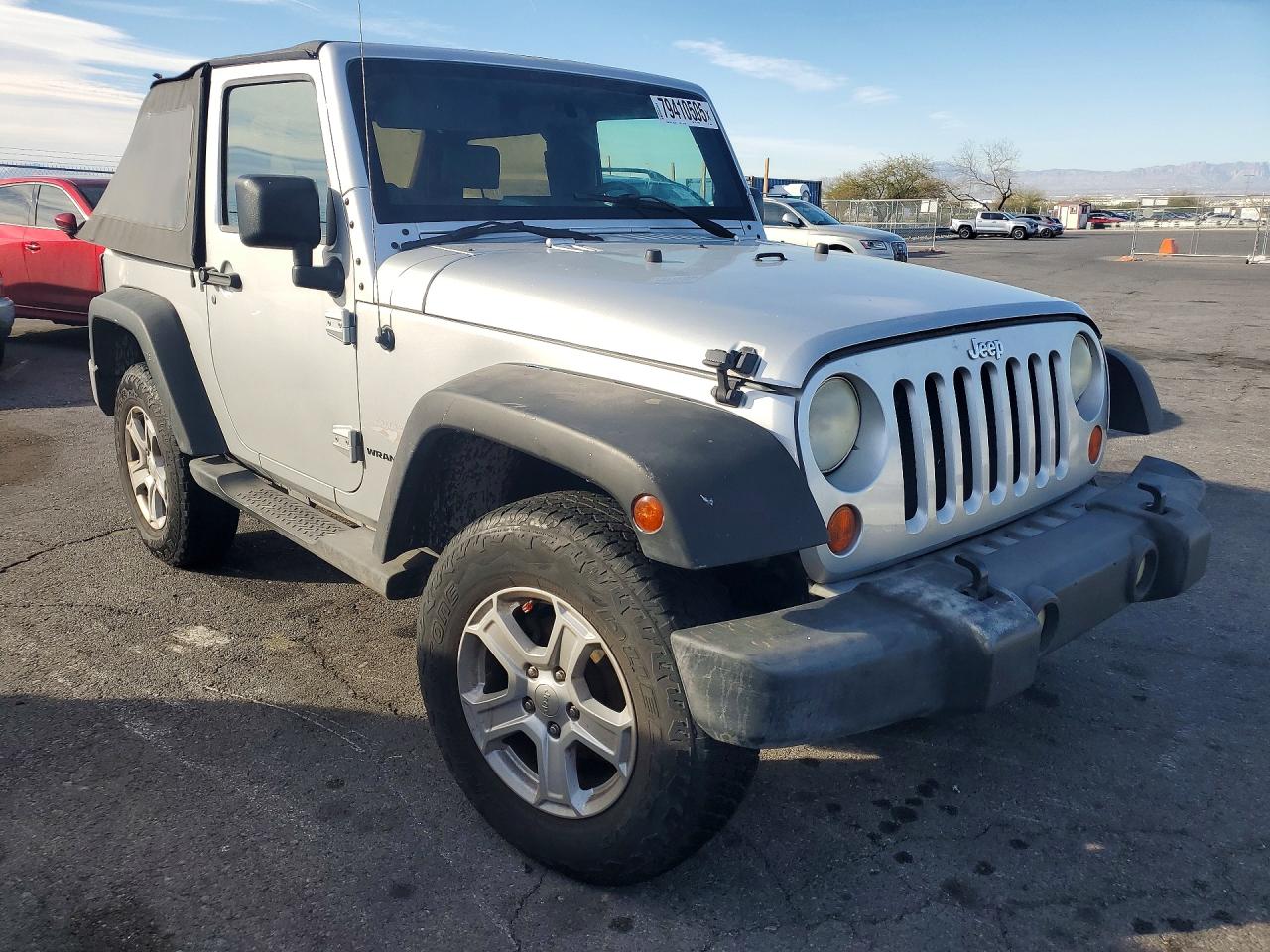 2007 Jeep Wrangler / VIN 1J4FA54137L159766 photo 4