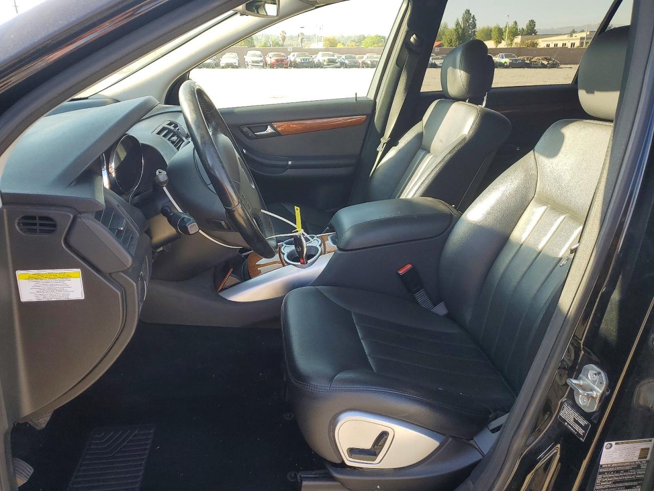 2008 Mercedes-Benz R-class VIN 4JGCB65E28A074004 photo 7