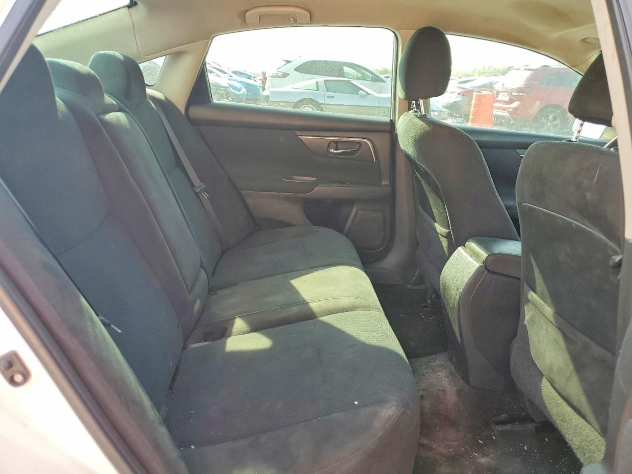 2015 NISS Altima VIN 1N4AL3AP3FN375021 photo 10