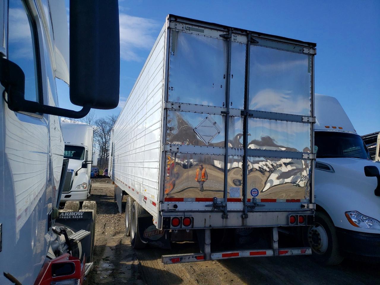 2017 UTILITY TRAILER TRAILERS VIN 1UYVS2531HU873762 photo 3