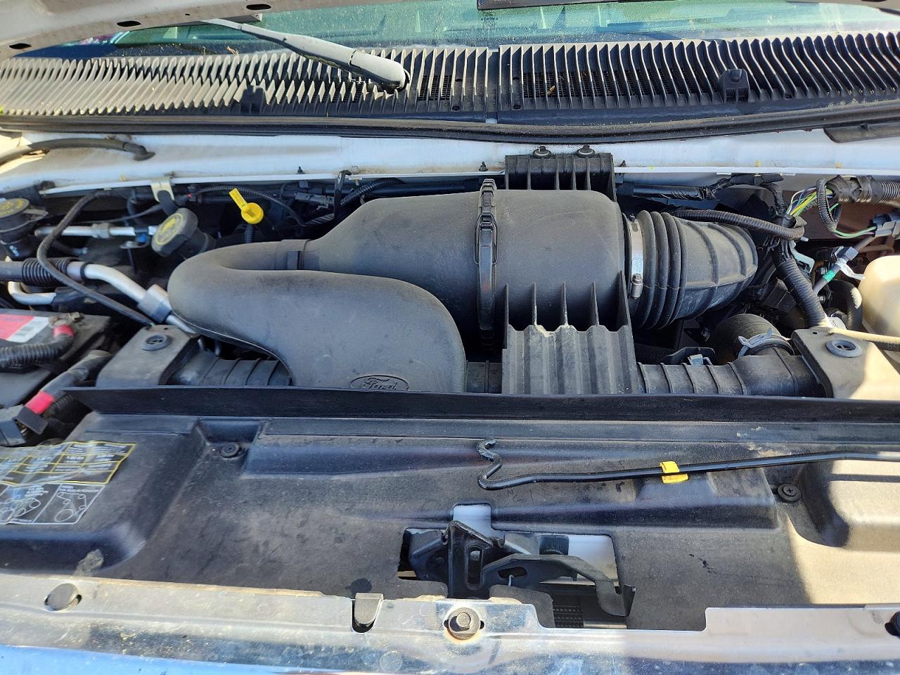 2017 Ford Econoline VIN 1FDFE4FS9HDC13802 photo 12
