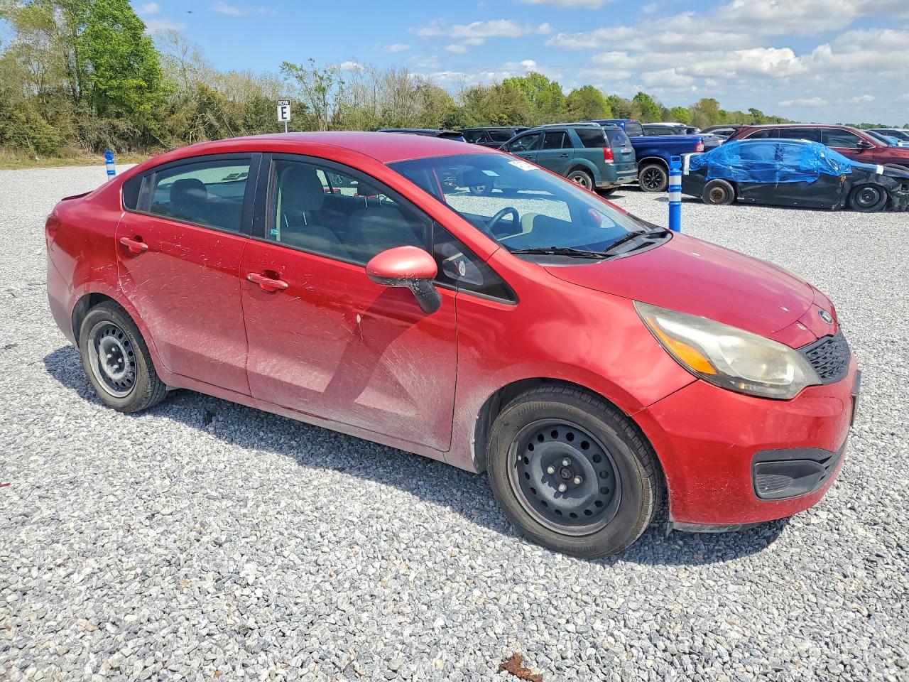 2015 Kia Rio VIN KNADM4A3XF6503866 photo 4