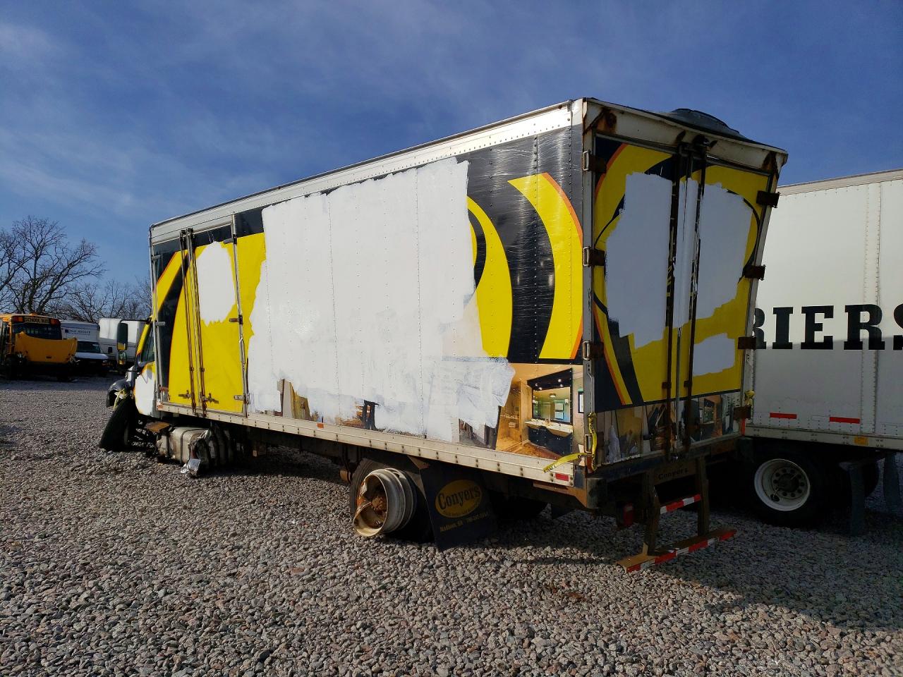 2018 FREIGHTLINER All other VIN 3ALACWFD5JDJM5587 photo 2