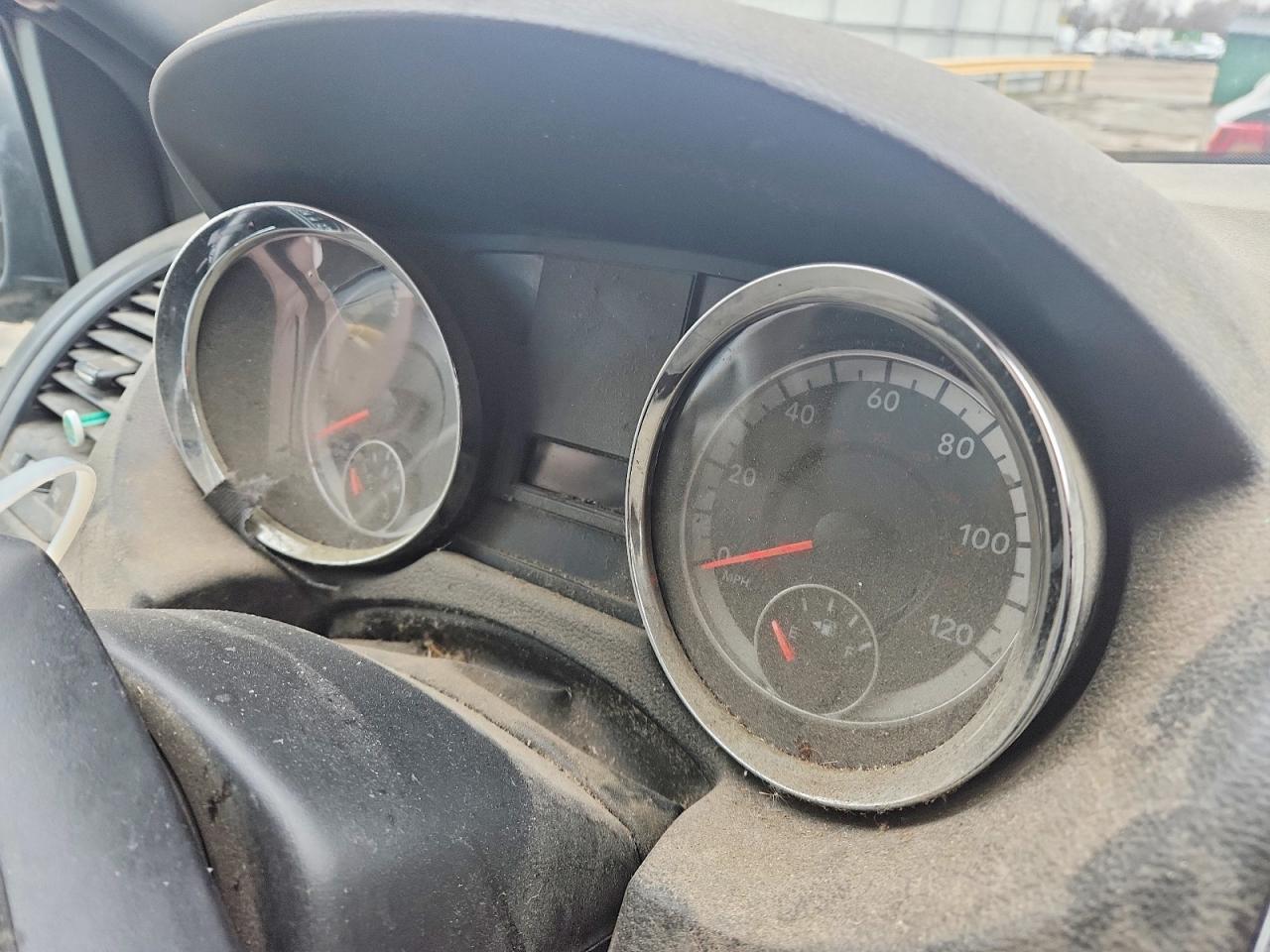 2015 DODGE Caravan VIN 2C4RDGBG0FR668930 photo 9