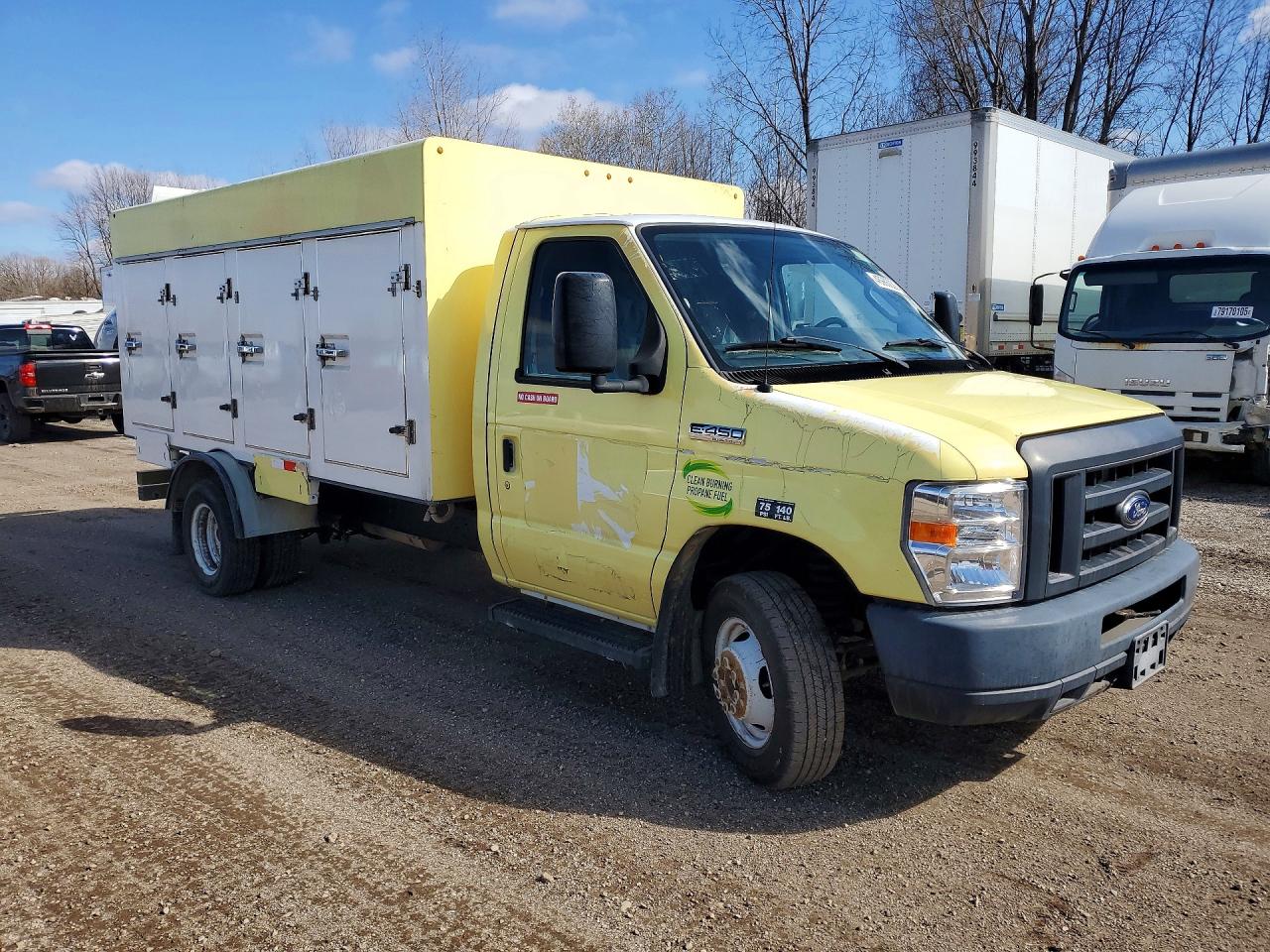 2019 Ford Econoline VIN 1FDXE4FSXKDC16865 photo 4