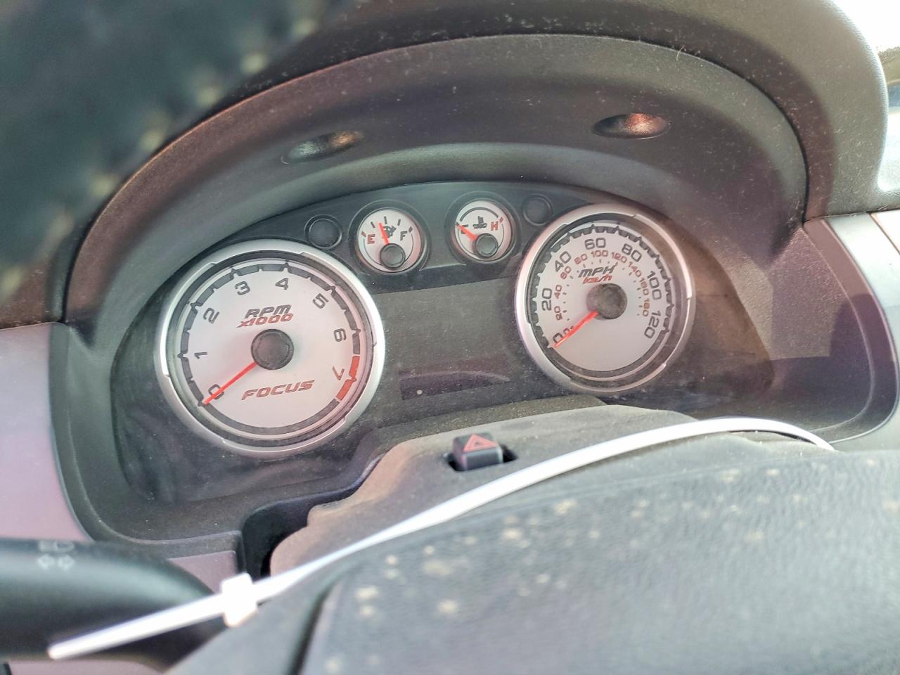 2008 Ford Focus VIN 1FAHP35N98W268189 photo 9