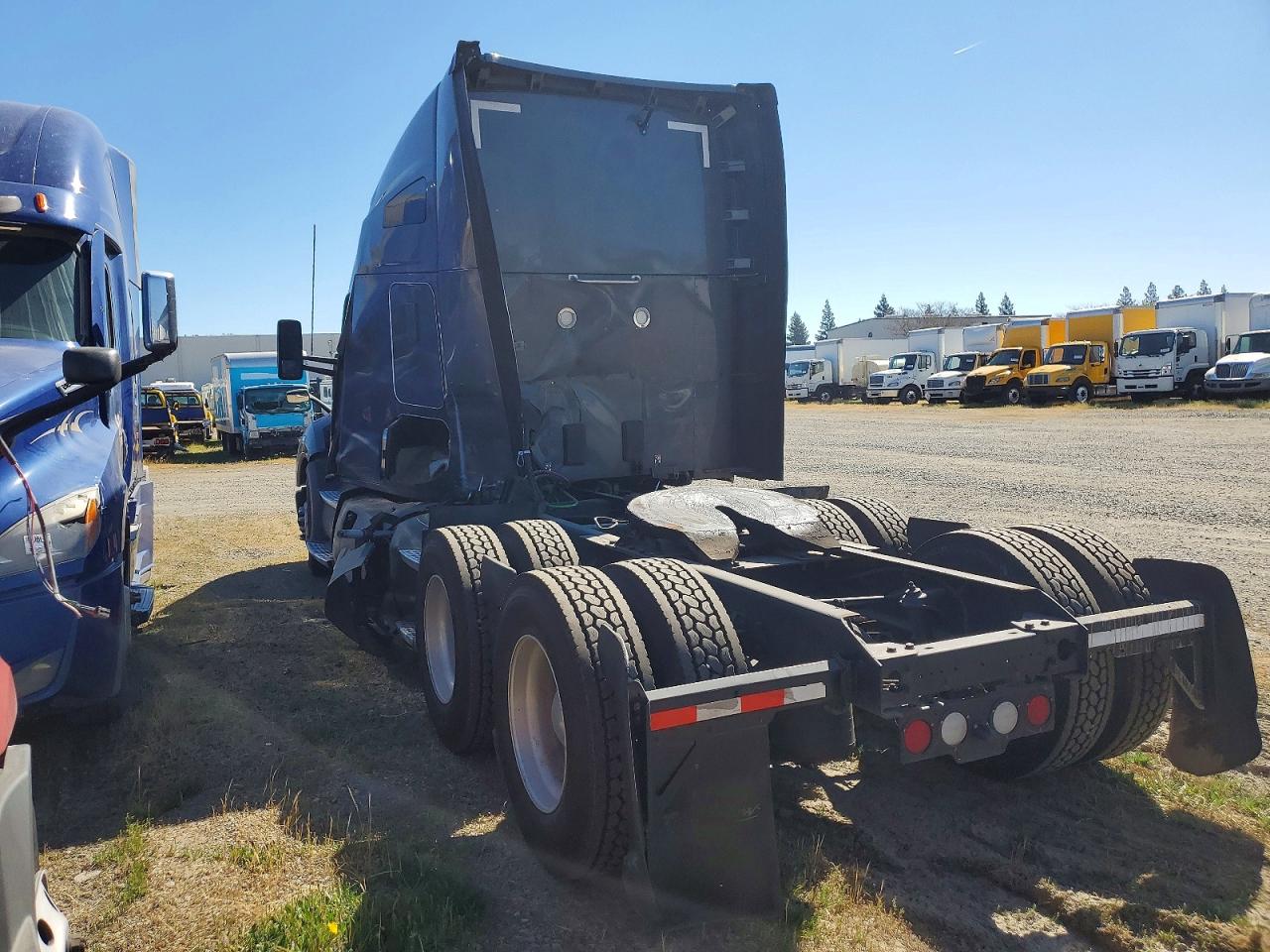 2021 KENWORTH All other VIN 1XKYDP9X3MJ429797 photo 3
