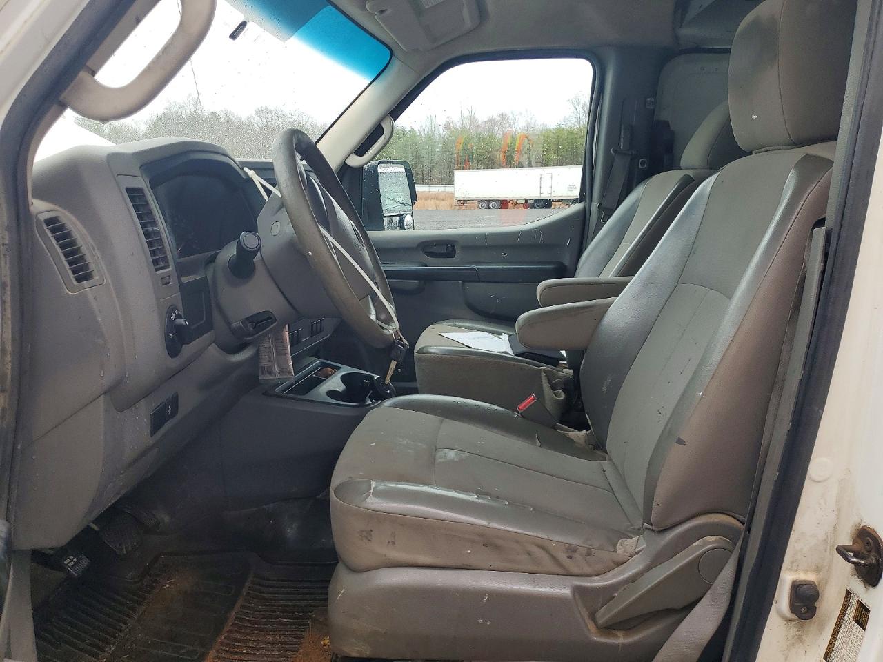 2014 NISSAN Nv VIN 1N6BF0KL3EN101300 photo 7