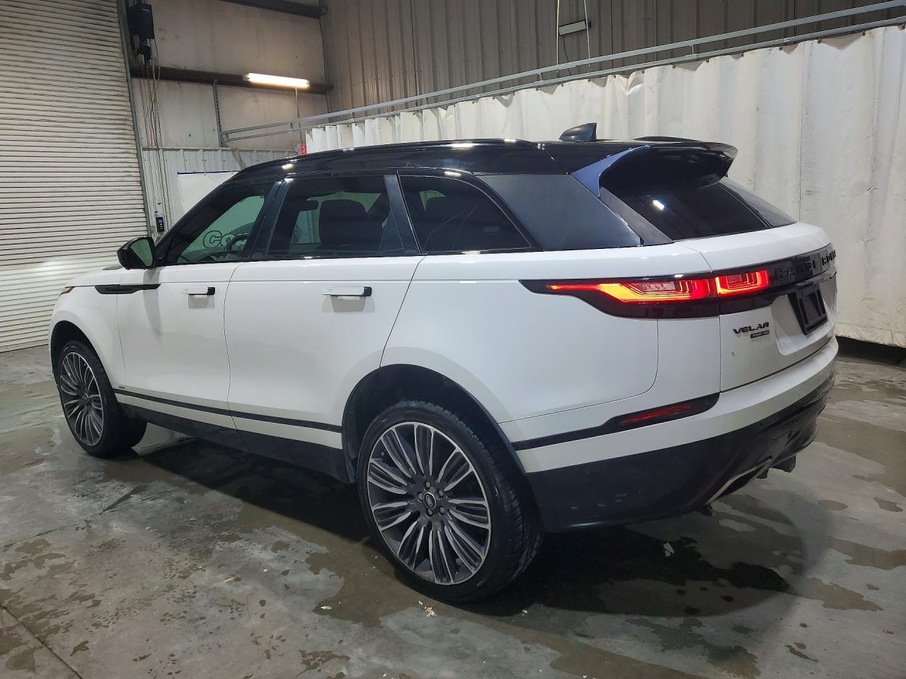 2020 Land Rangerover VIN SALYM2EV2LA241623 photo 2