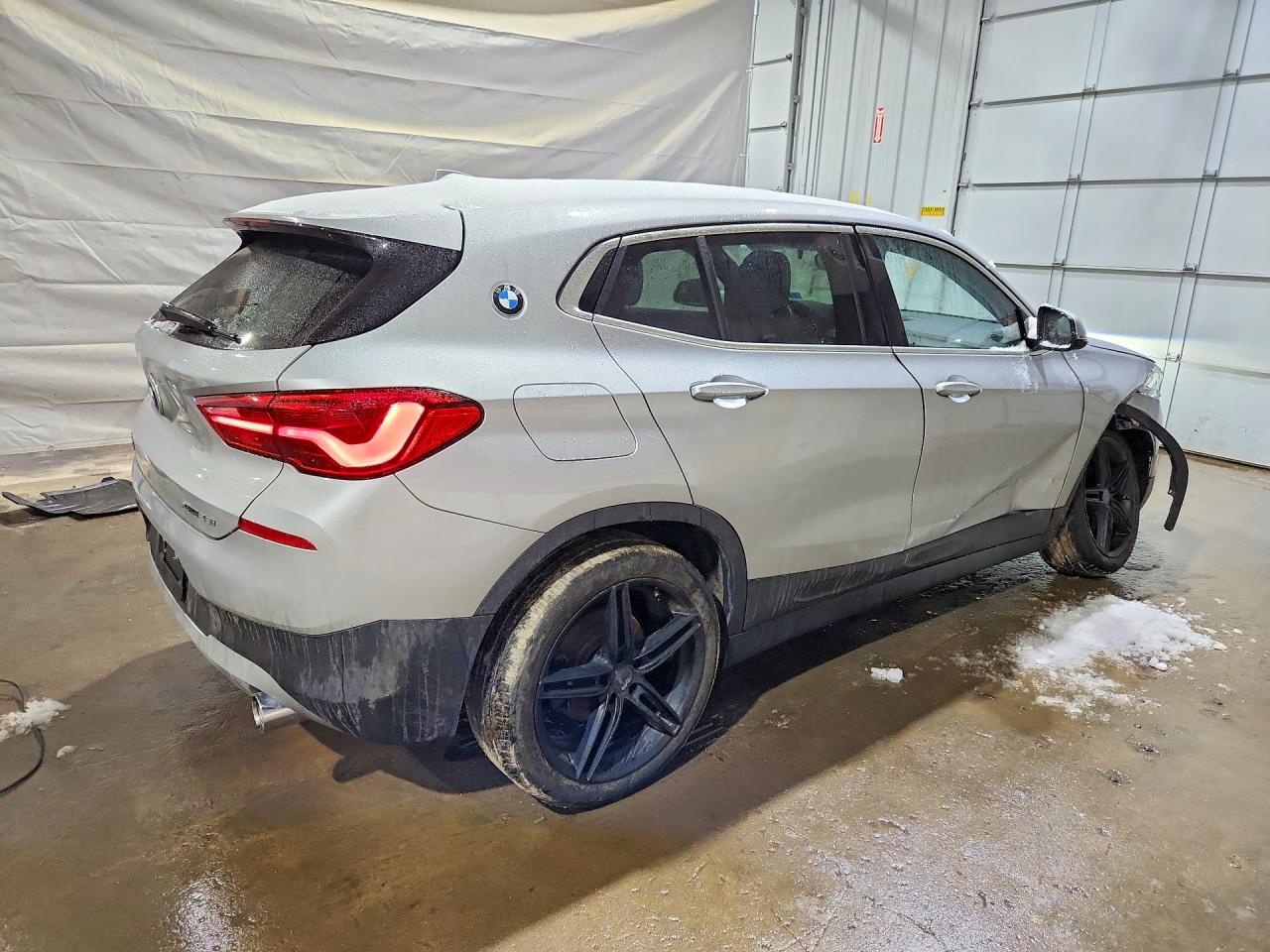 2018 BMW X2 VIN WBXYJ5C31JEF77178 photo 3