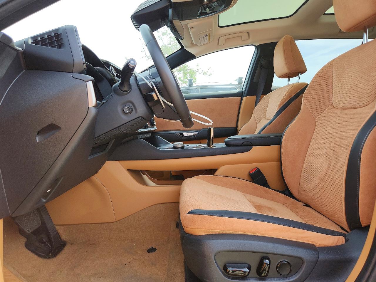 2023 LEXUS RZ 450E LUXURY VIN JTJAAAAB7PA012428 photo 7