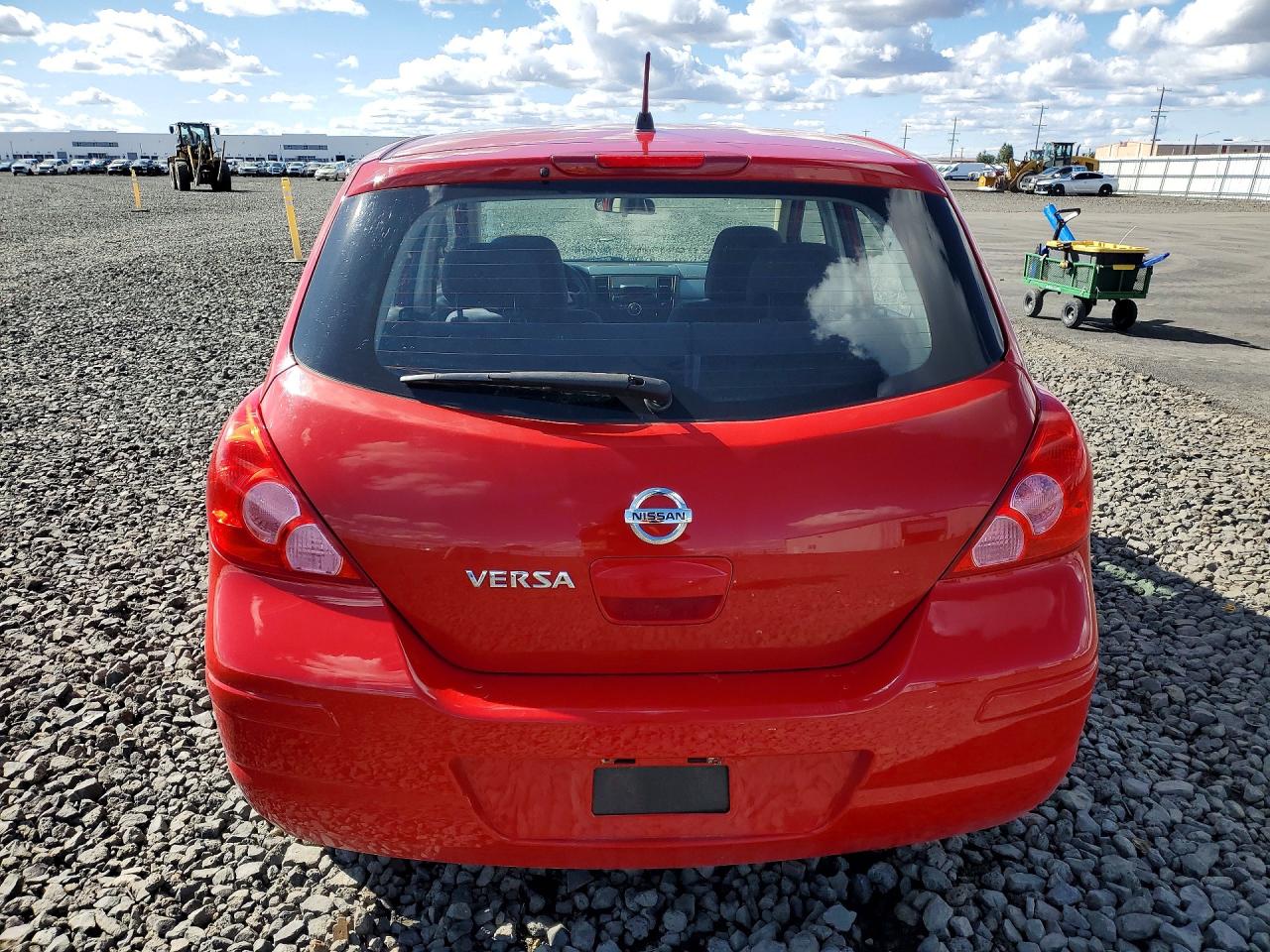 2008 Nissan Versa 1.8 VIN 3N1BC13E28L419837 photo 6