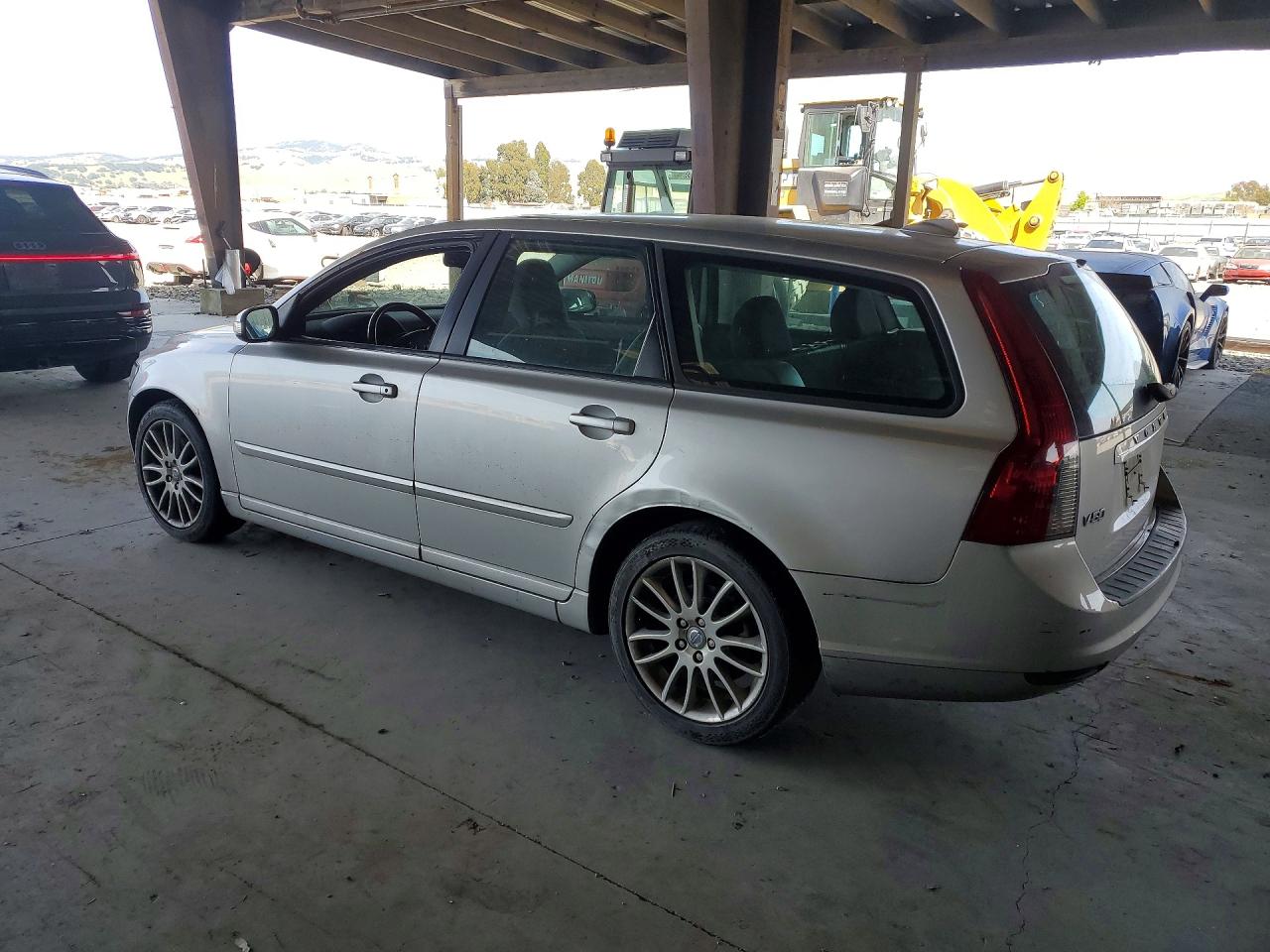 2009 Volvo V50 VIN YV1MW390992461231 photo 2