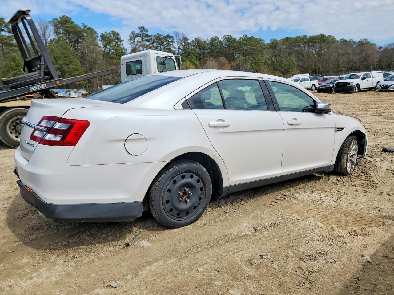 2013 Ford Taurus VIN 1FAHP2F80DG138454 photo 3