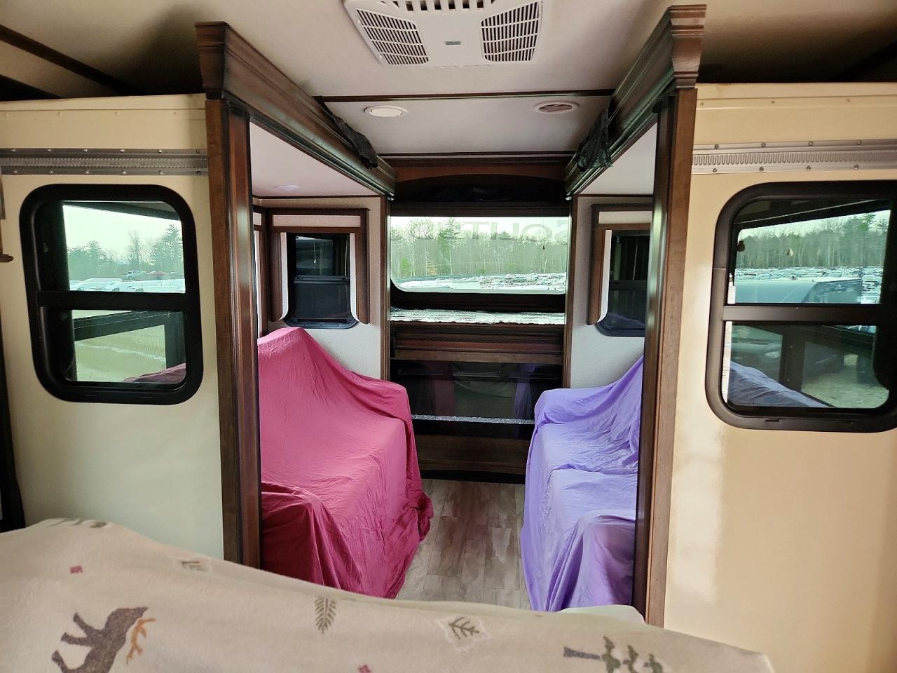 2021 GRAND Solitude VIN 573FS4322MAA01123 photo 5