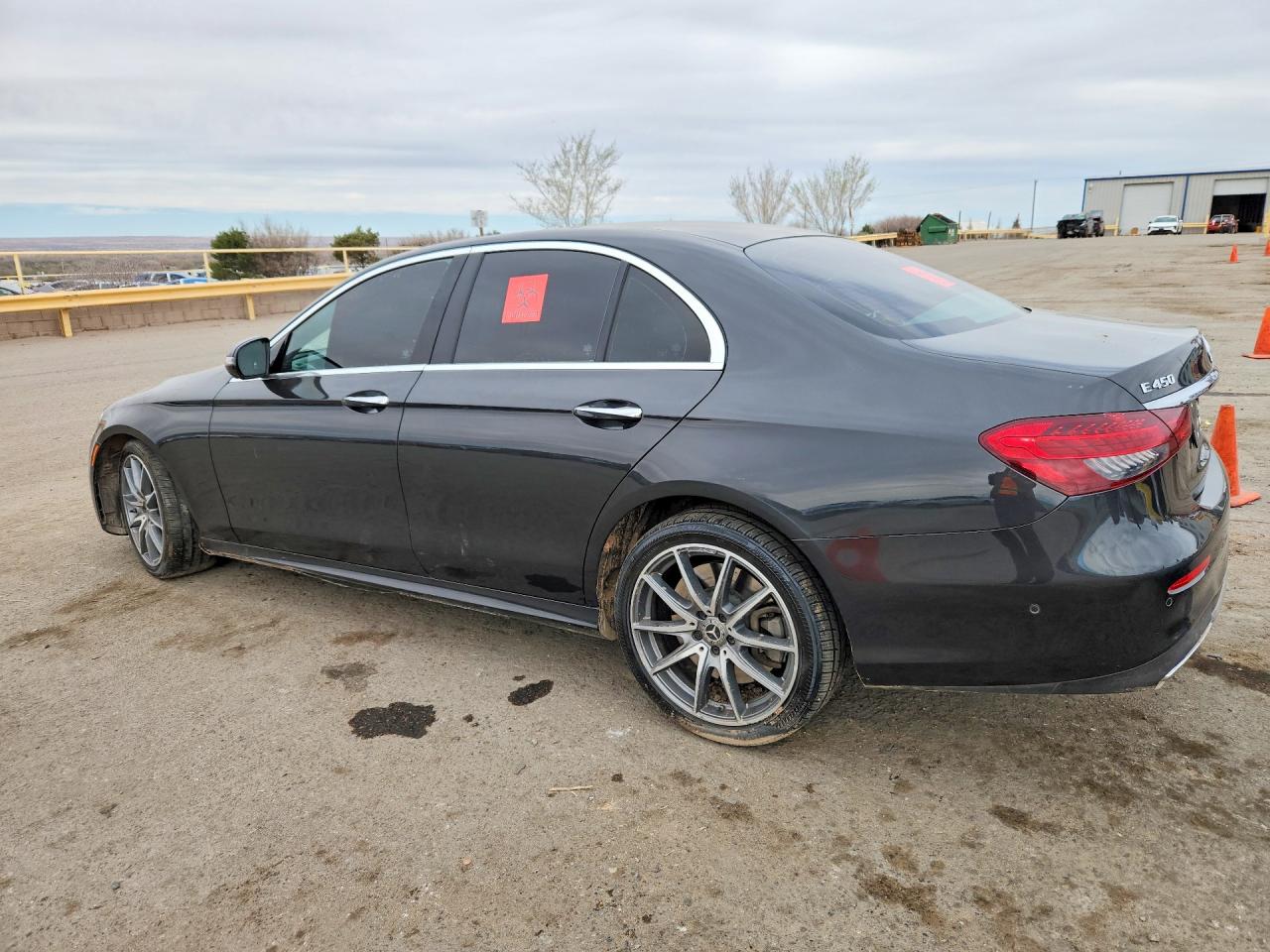 2021 Mercedes-Benz E-class VIN W1KZF5KBXMA934657 photo 2