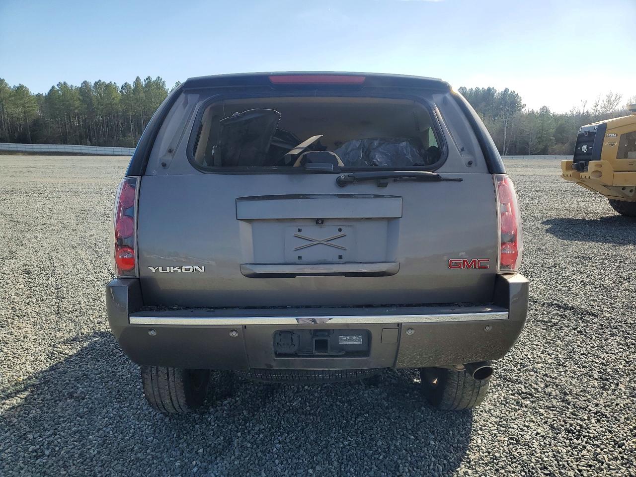 2013 GMC Yukon VIN 1GKS2EEF3DR142846 photo 6