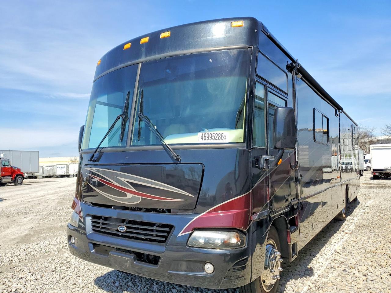 2004 WORKHORSE All other VIN 5B4MP67G643381690 photo 2