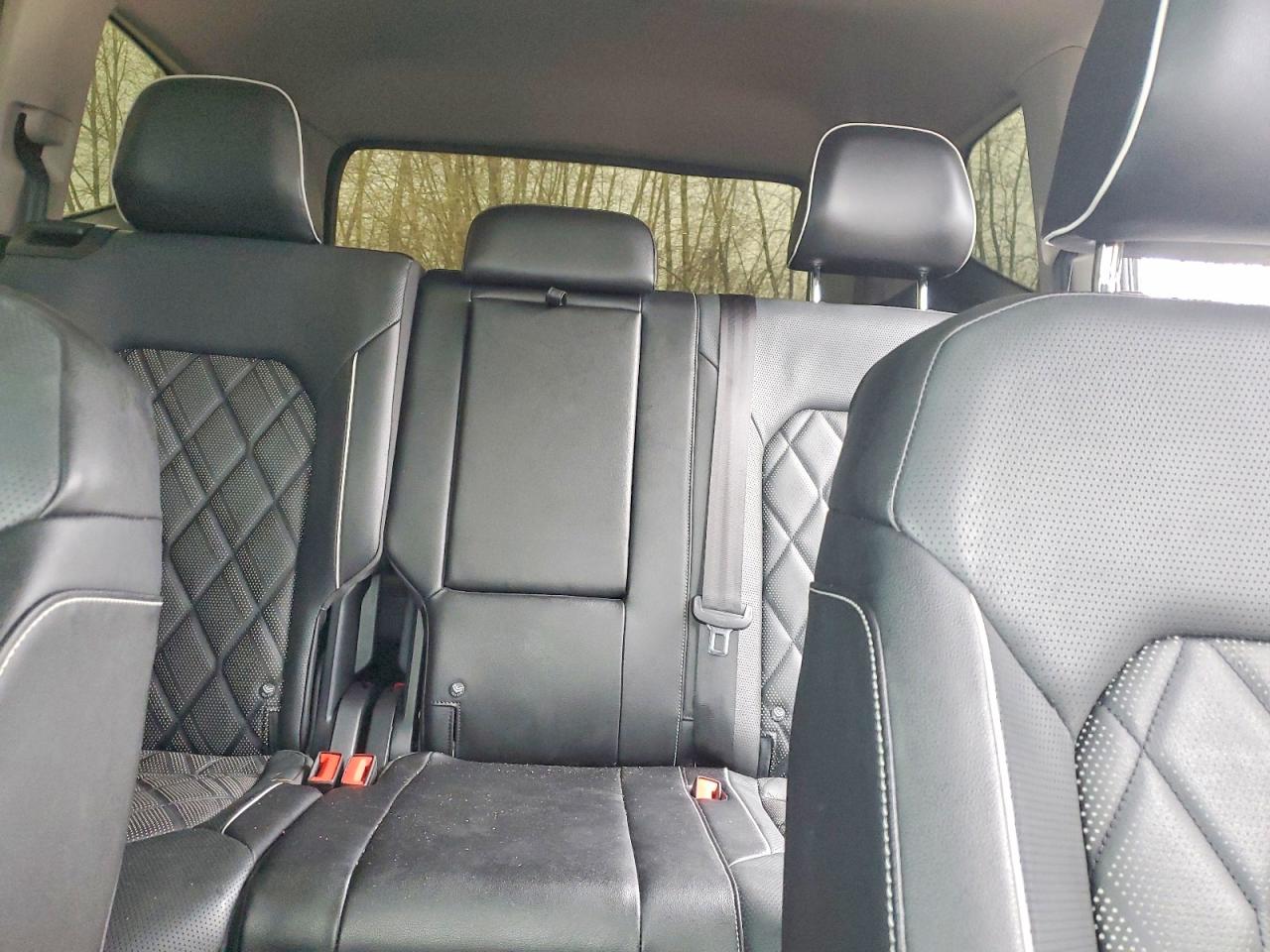 2024 Volkswagen Atlas VIN 1V2FR2CA5RC525128 photo 10