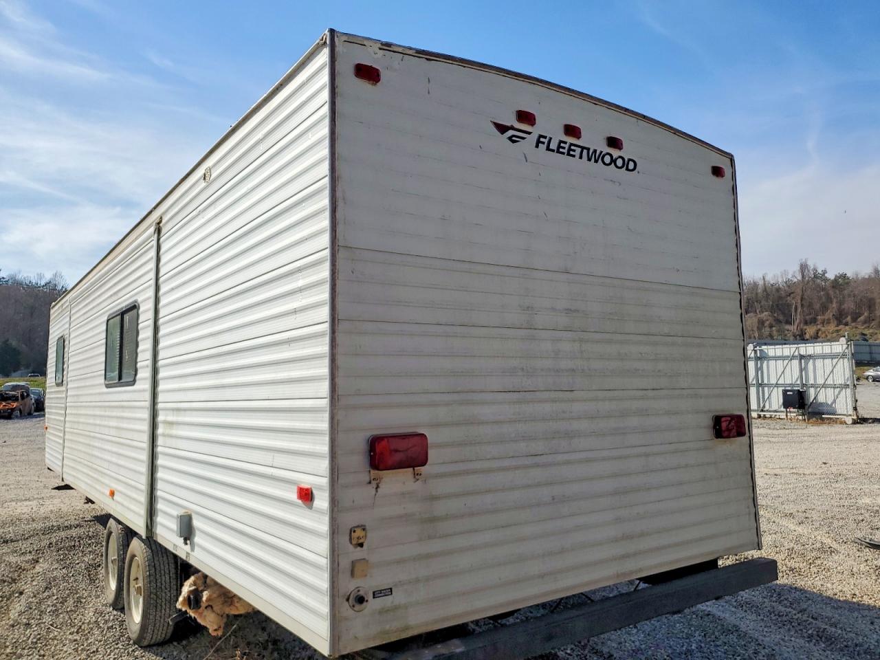2006 FLEETWOOD Trailers VIN 1EB32214262314314 photo 3