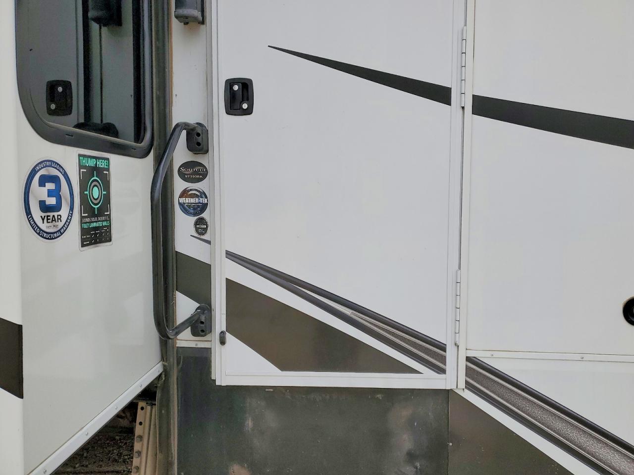 2021 GRAND Recreation VIN 573FS4427MAA05277 photo 9