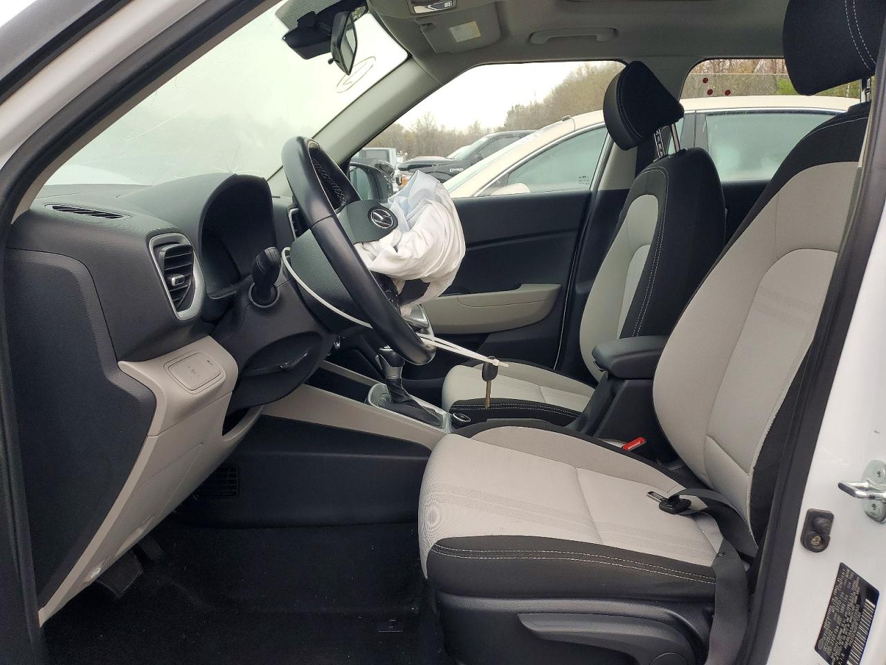 2023 Hyundai Venue VIN KMHRC8A34PU219905 photo 7
