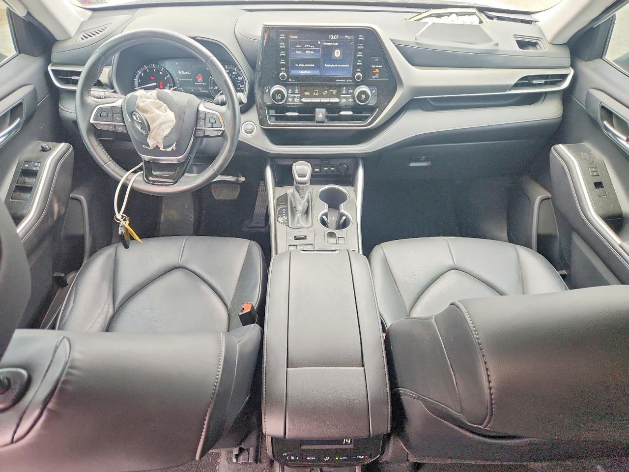 2020 Toyota Highlander VIN 5TDGZRBH7LS508964 photo 8