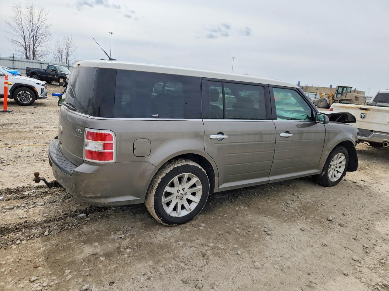 2012 Ford Flex VIN 2FMGK5CC3CBD19905 photo 3