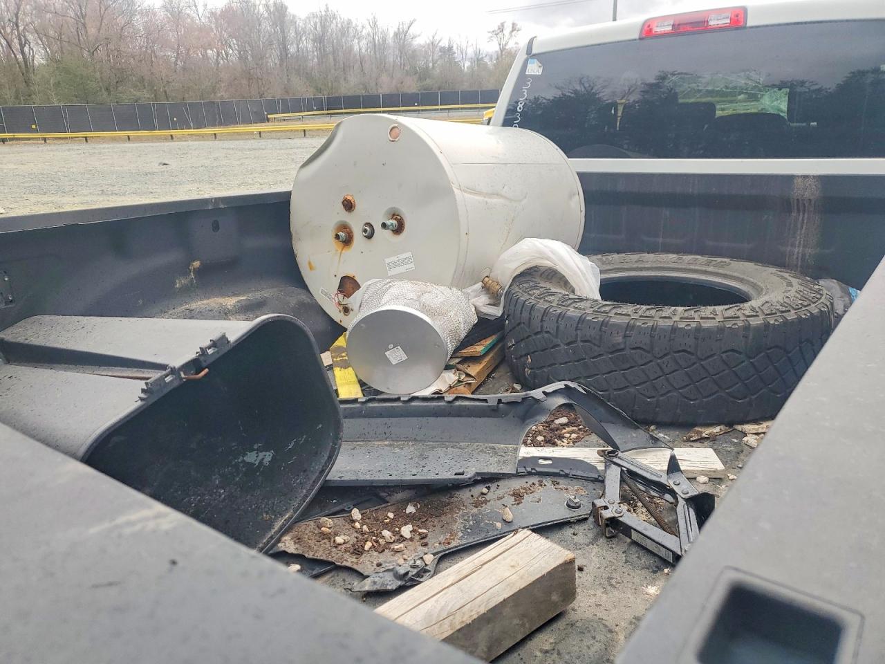 2022 Ram 3500 VIN 3C63R3GL0NG338304 photo 10
