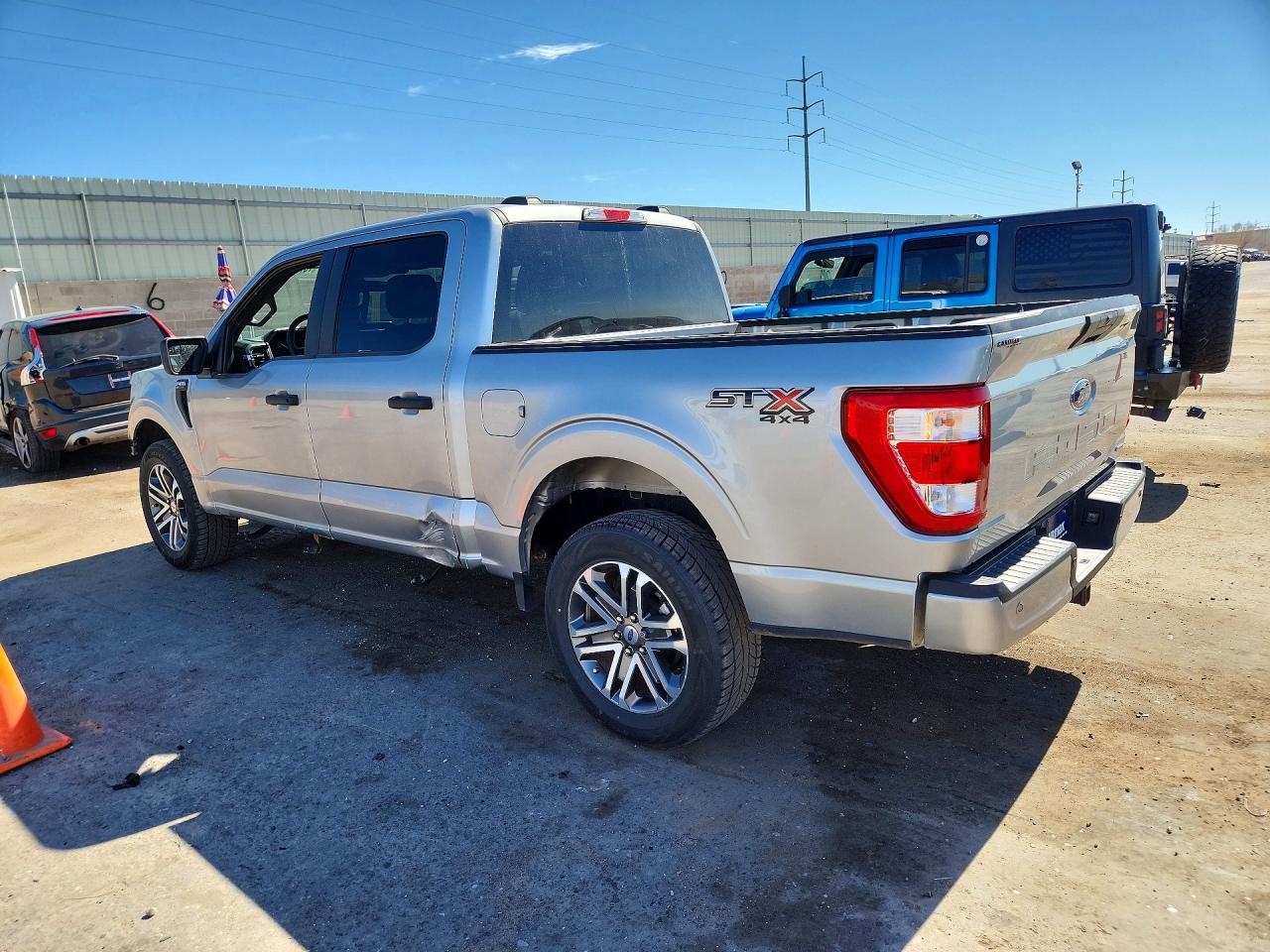 2022 Ford F150 VIN 1FTFW1E83NKD36962 photo 2