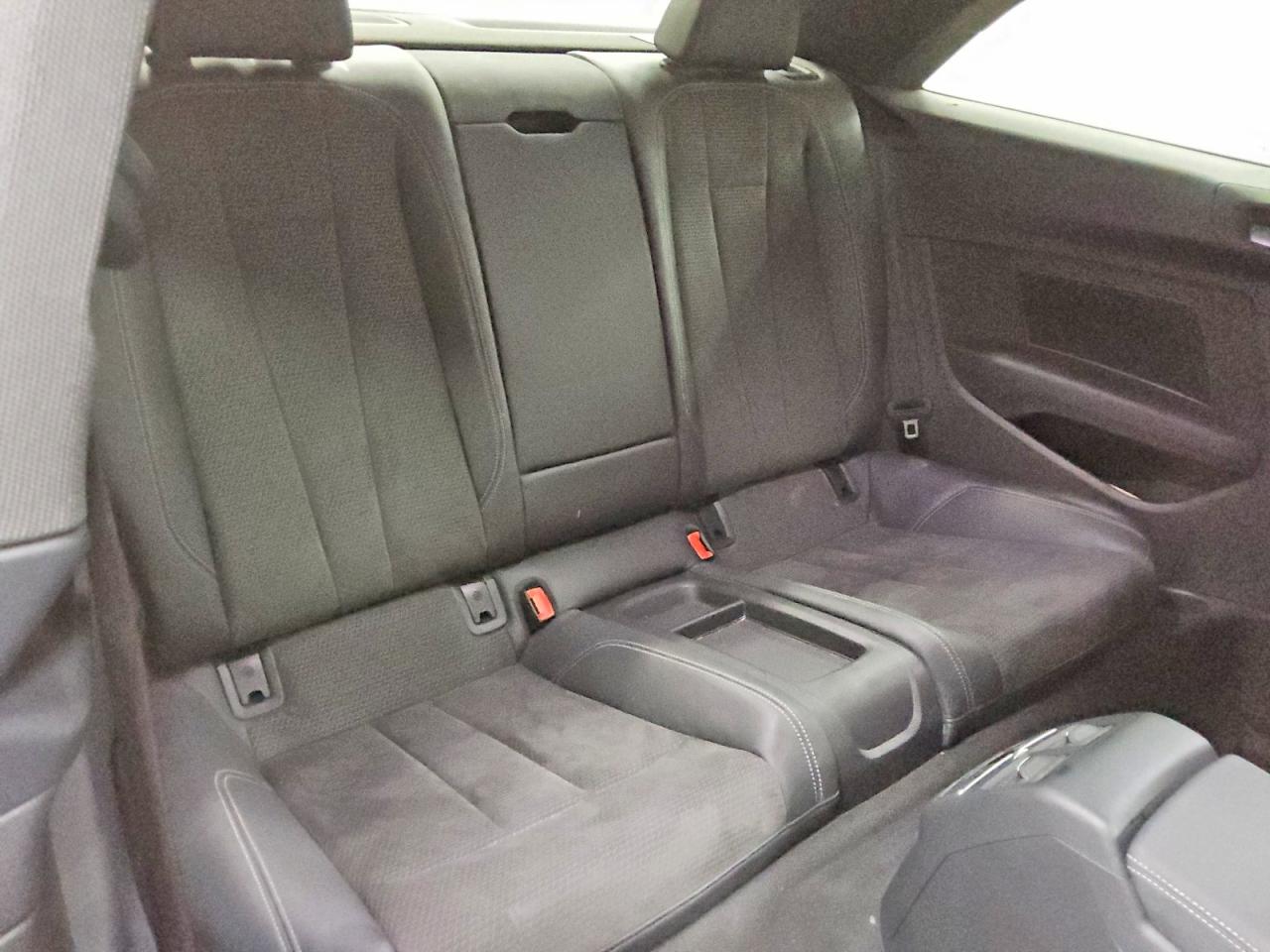2021 Audi A5 VIN WAUTAAF58MA012431 photo 10