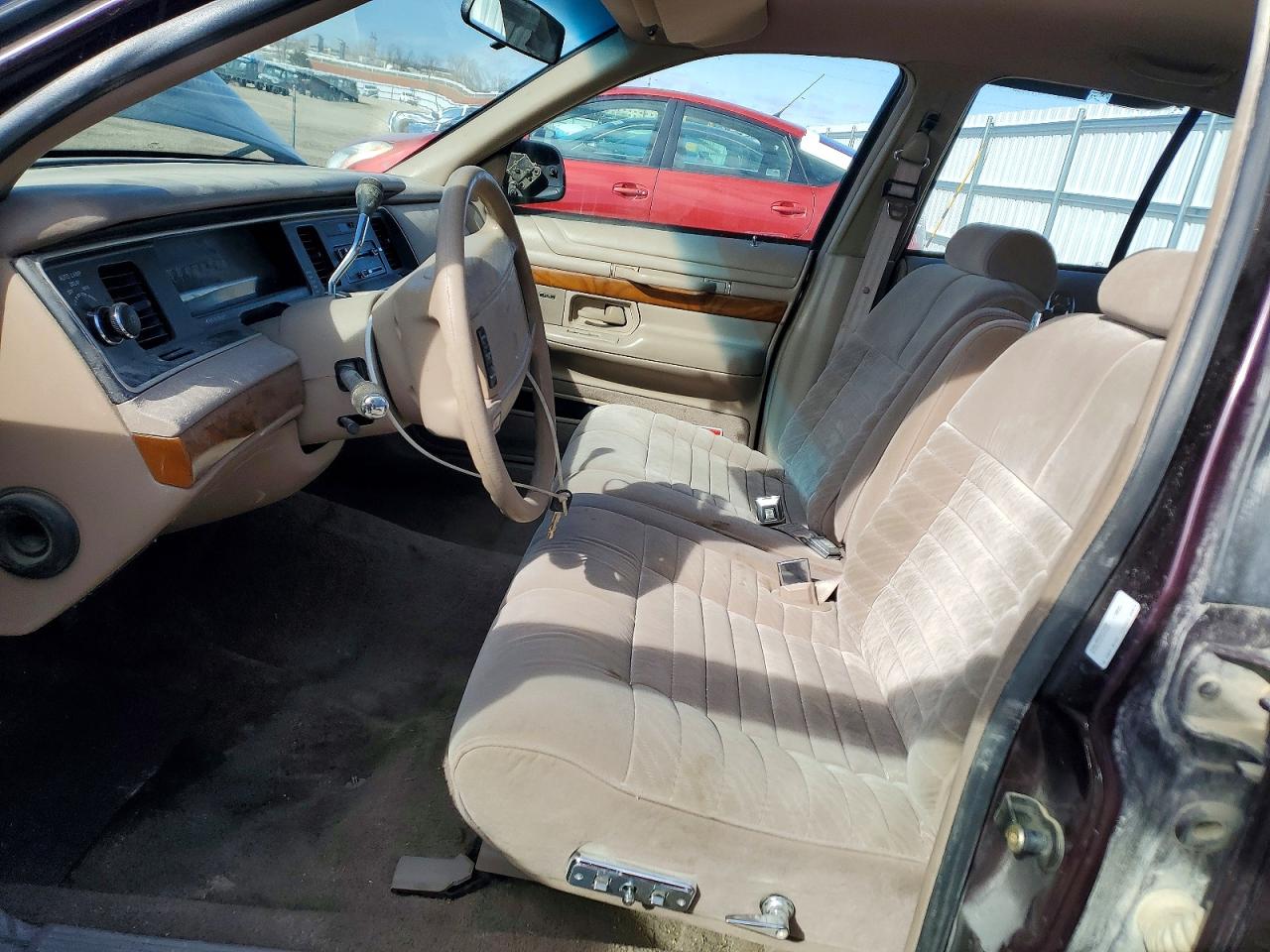 1993 Mercury Grmarquis VIN 2MELM74W9PX615326 photo 7