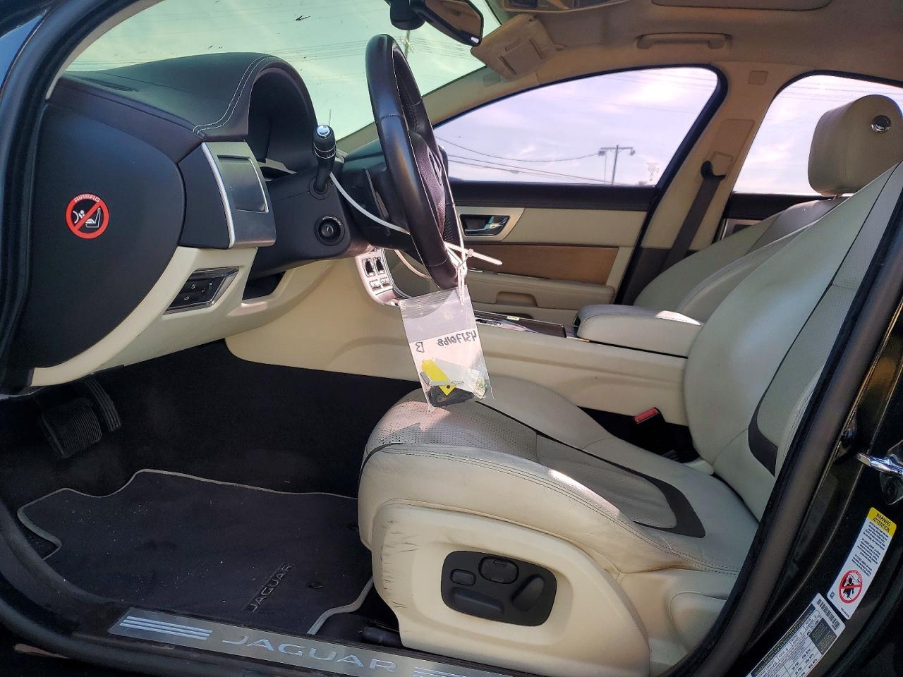 2015 Jaguar Xf VIN SAJWA0F78F8U58831 photo 7