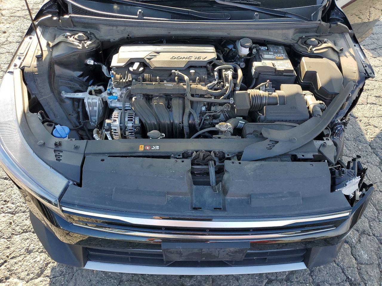 2025 Kia All other VIN 3KPFU4DE0SE033828 photo 11