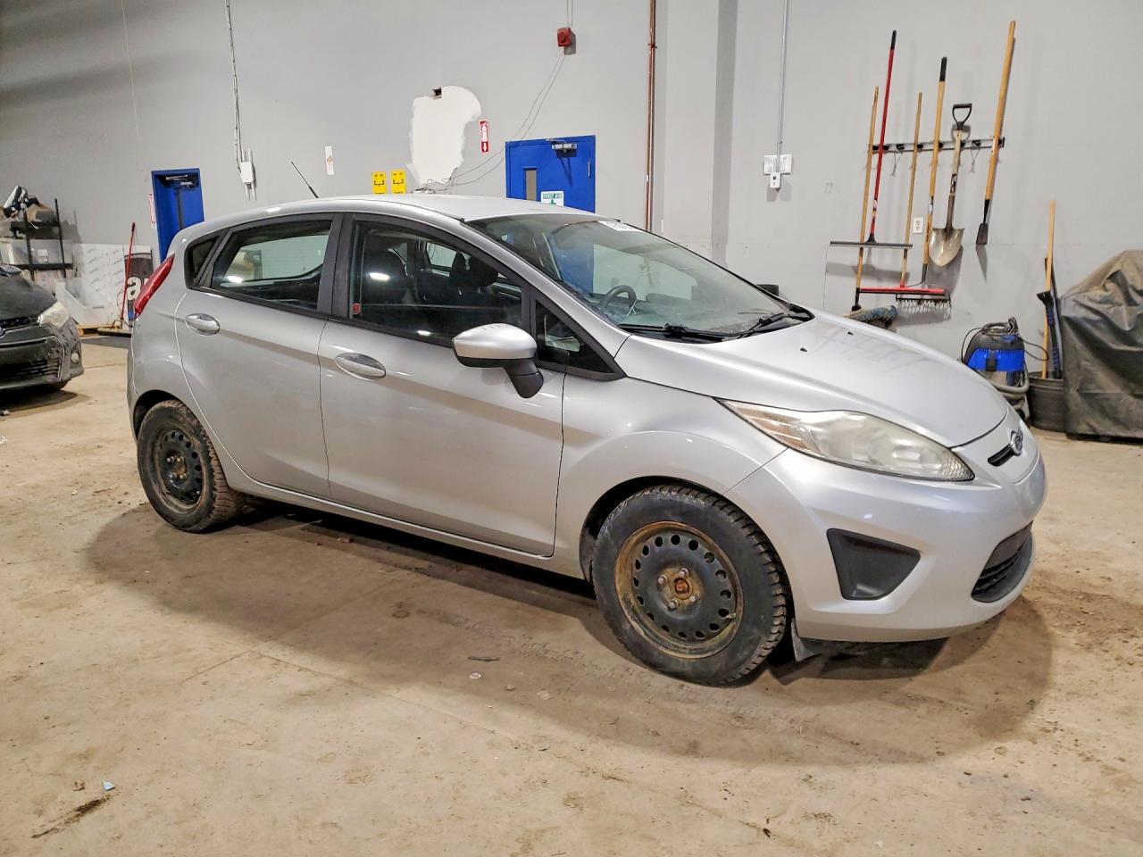 2013 Ford Fiesta VIN 3FADP4EJ7DM135099 photo 4