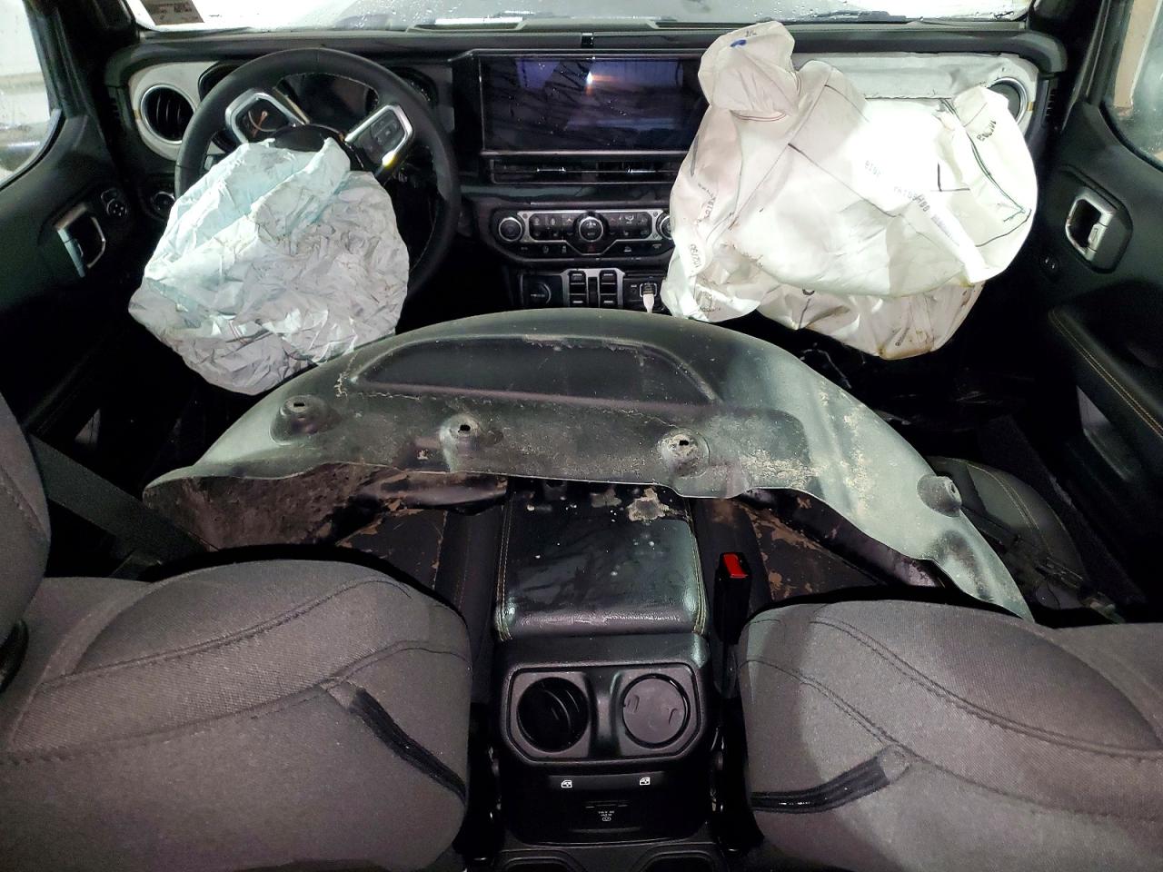 2025 Jeep Wrangler / VIN 1C4PJXENXSW568619 photo 8