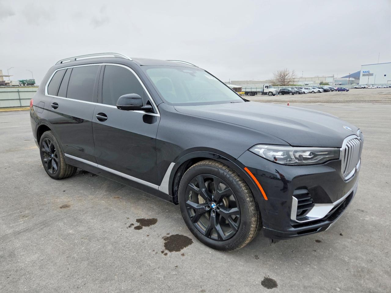 2019 BMW X7 VIN 5UXCX4C5XKLS37330 photo 4