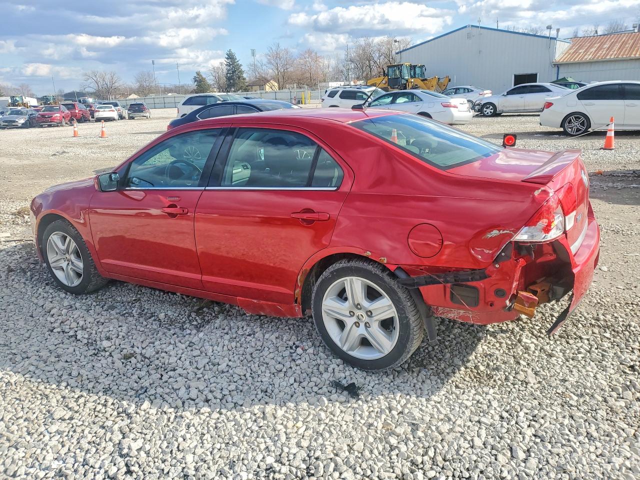 2010 Mercury Milan VIN 3MEHM0HA6AR649600 photo 2