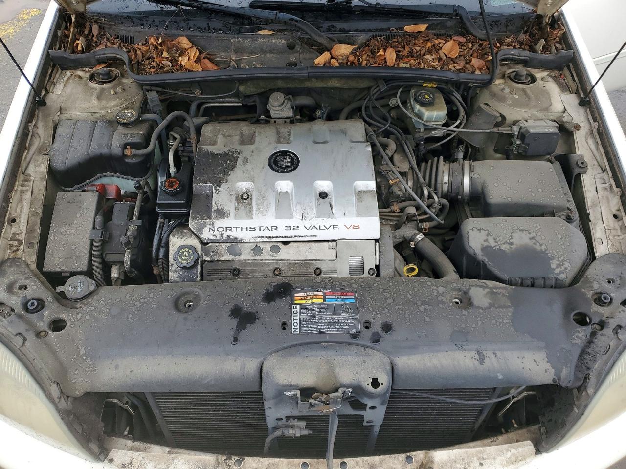 2001 Cadillac Deville VIN 1G6KD54YX1U143416 photo 11