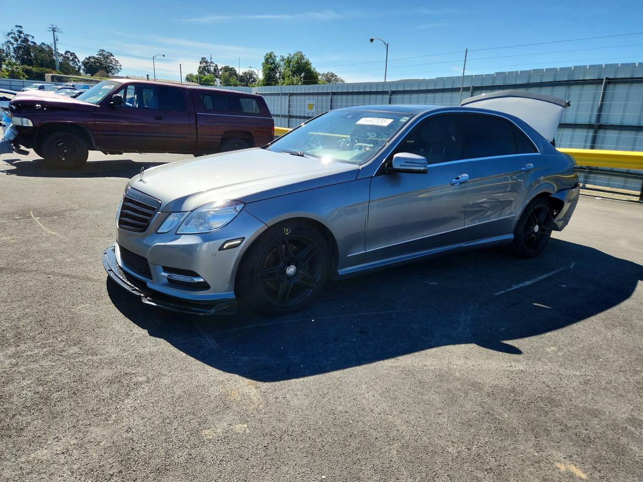 2013 Mercedes-Benz E-class VIN WDDHF8JB3DA667926 photo 1