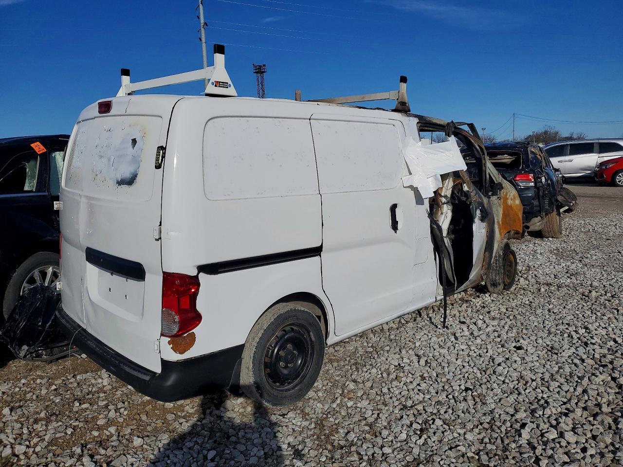 2017 Nissan Nv VIN 3N6CM0KN3HK701689 photo 3