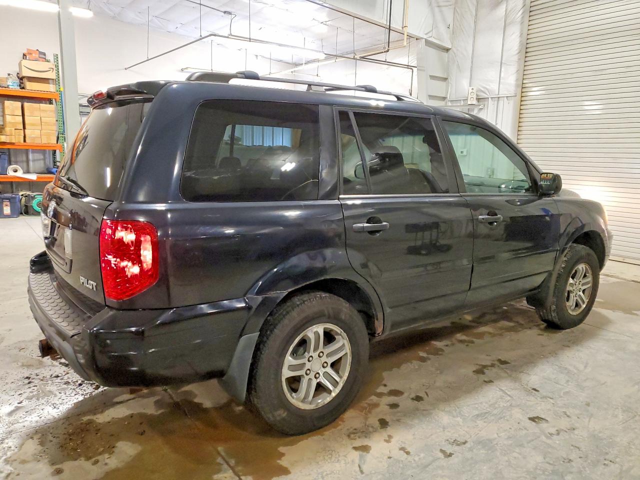 2004 Honda Pilot VIN 2HKYF18404H559457 photo 3