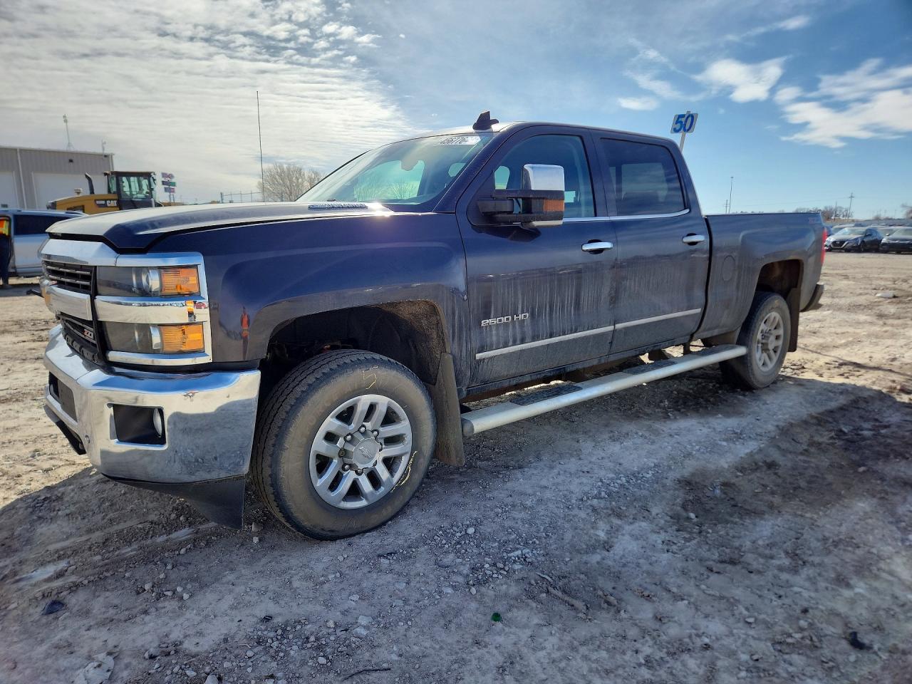 2016 Chev Silverado VIN 1GC1KWE80GF193080 photo 1