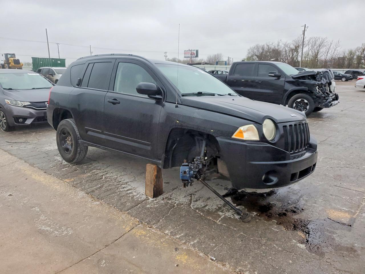 2008 Jeep Compass VIN 1J8FT47098D689659 photo 4