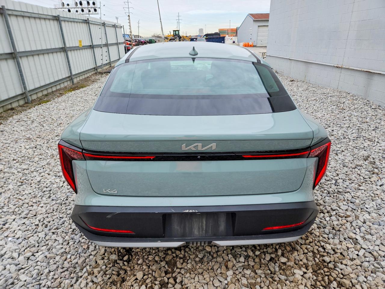 2025 Kia All other VIN 3KPFT4DE7SE040729 photo 6