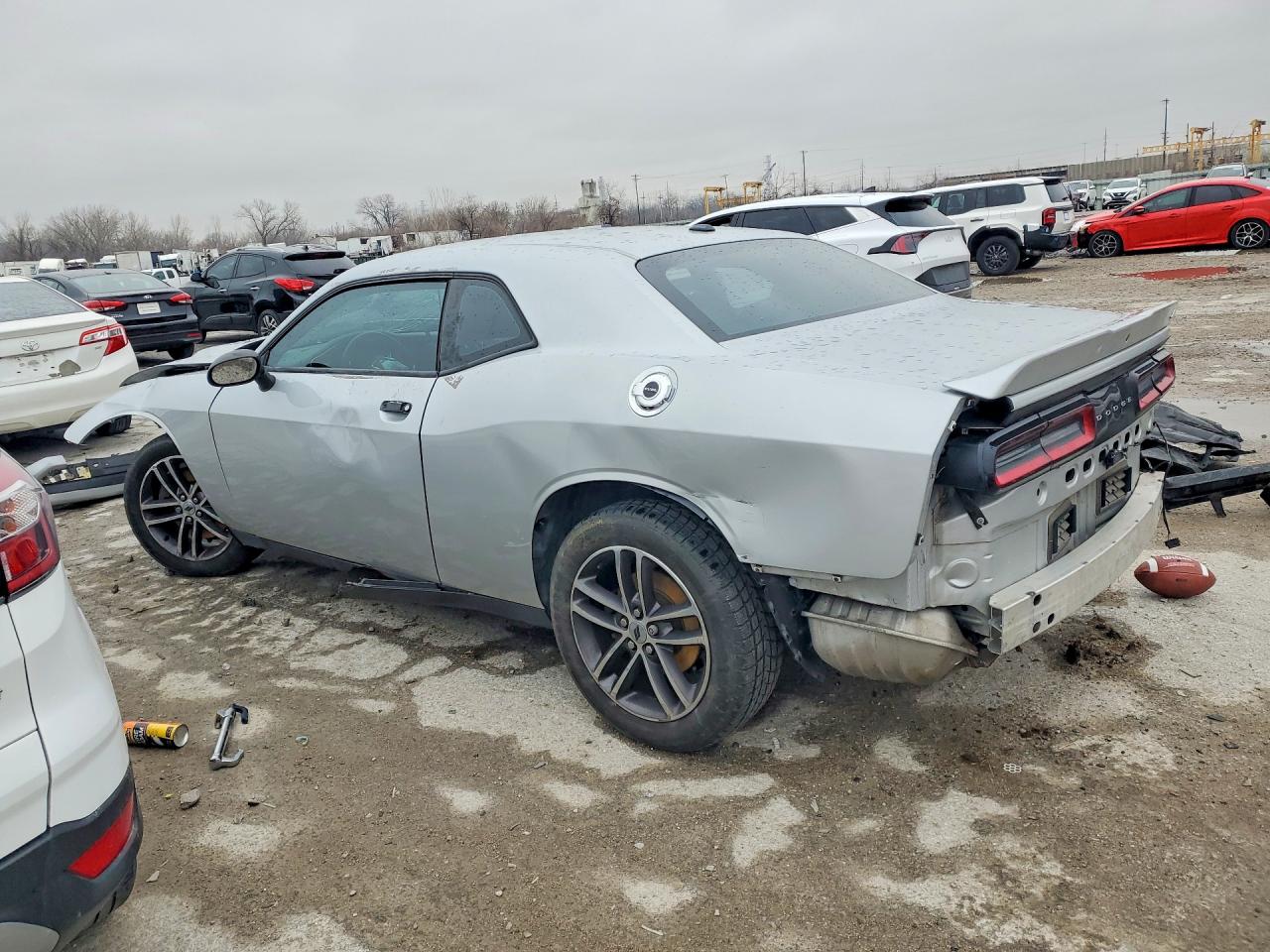 2019 Dodge Challenger VIN 2C3CDZGG6KH684824 photo 2
