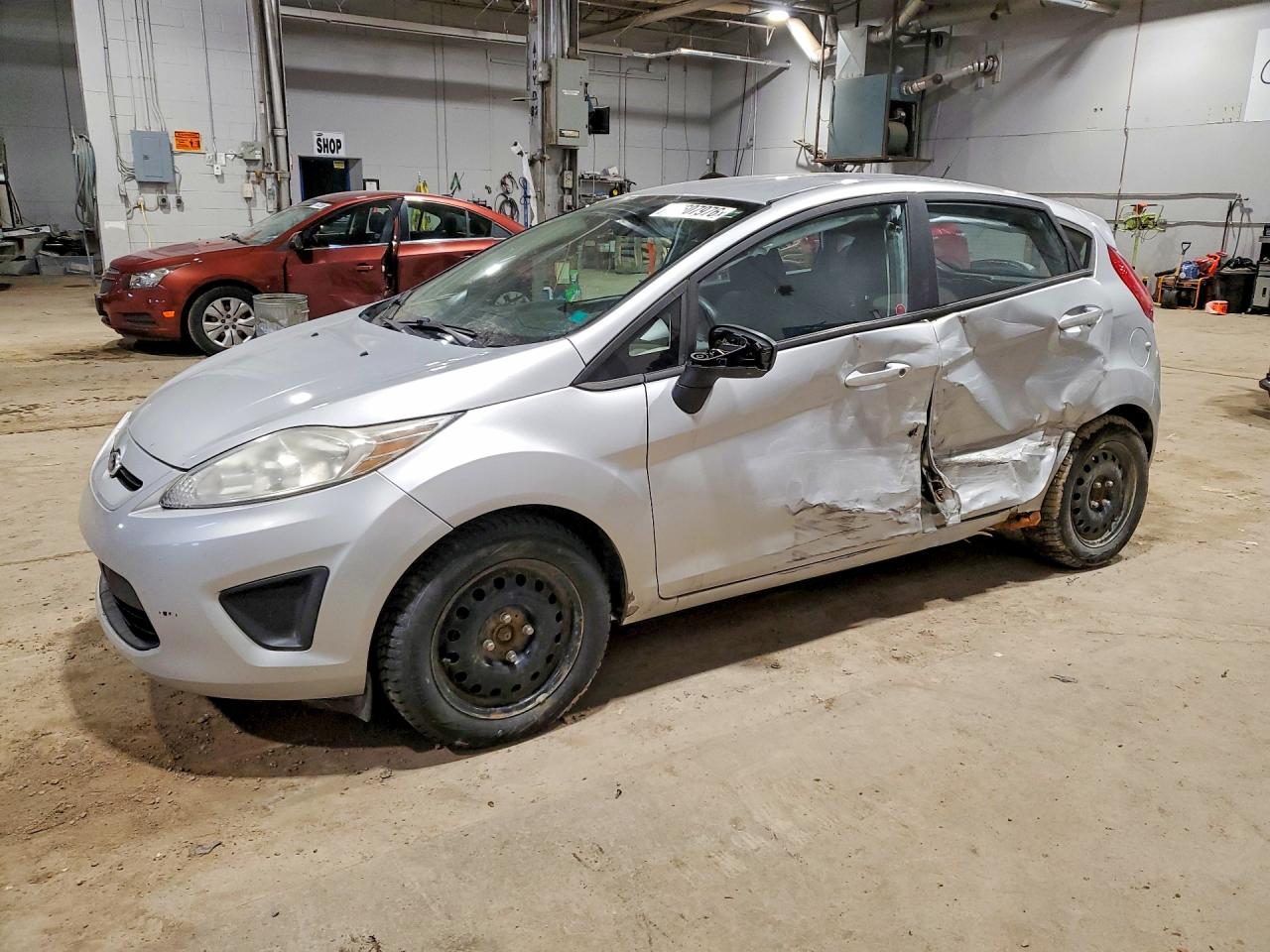 2013 Ford Fiesta VIN 3FADP4EJ7DM135099 photo 1